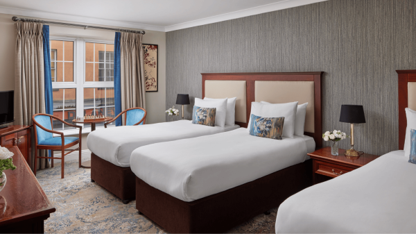 DOOLEYS_TRIPLEBEDROOM