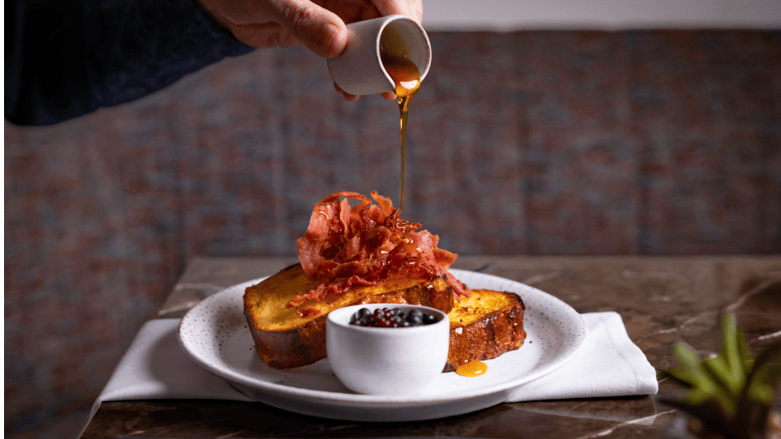 French Toast 1600x900